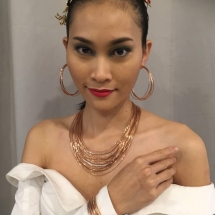 Pesavento-jewels-in-Malaysia-togheter-with-Melinda-Looi-collections